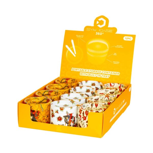 Display box with 12 Syndicase 360° airtight storage containers featuring yellow, white, and beige graffiti-style designs.